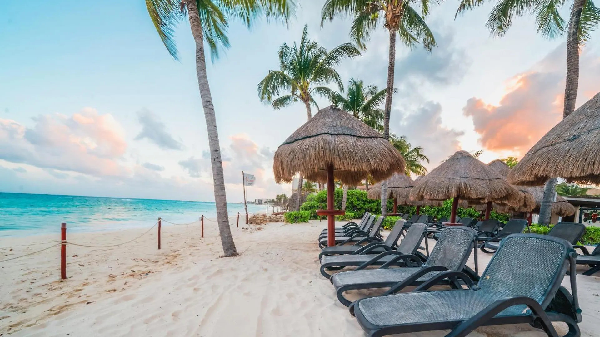 Holiday home Infinity Pool And Private Beach Club - Luxury Complex The Elements Condos - Gh8 Playa del Carmen Mexico