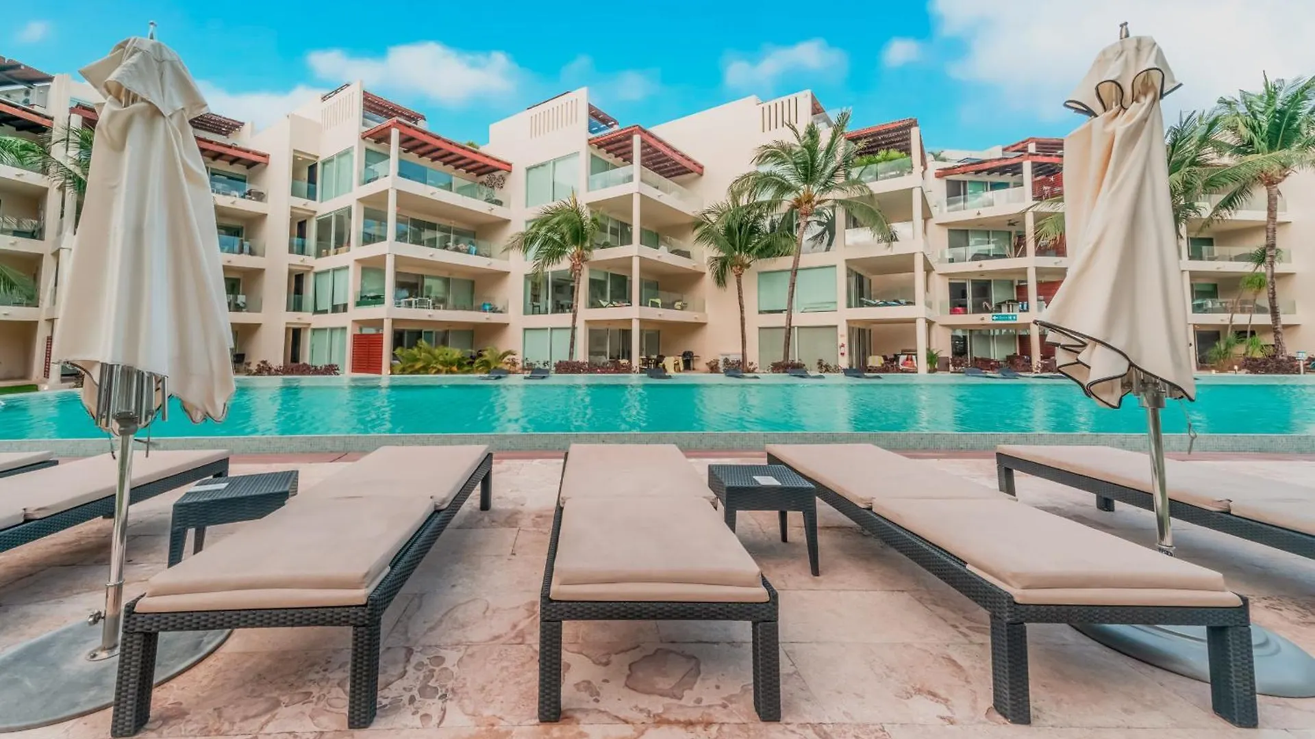 Holiday home Infinity Pool And Private Beach Club - Luxury Complex The Elements Condos - Gh8 Playa del Carmen