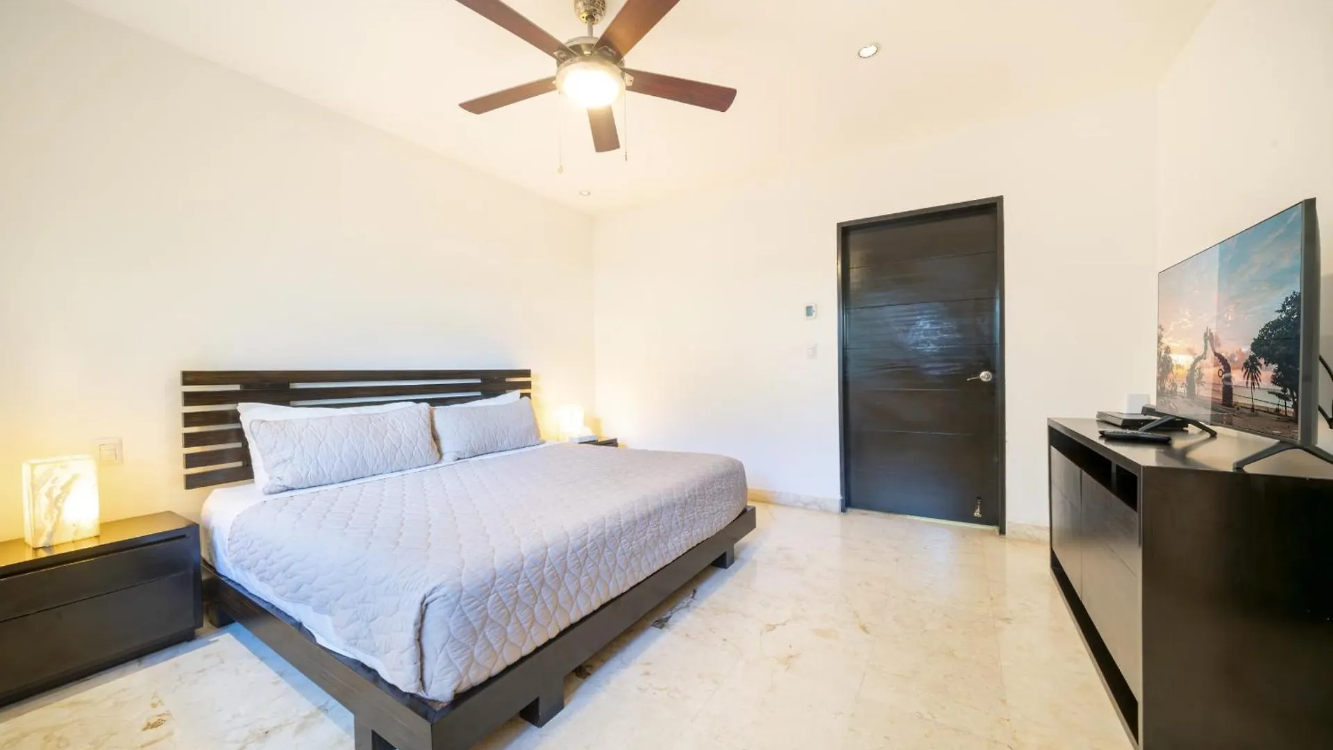 Holiday home Infinity Pool And Private Beach Club - Luxury Complex The Elements Condos - Gh8 Playa del Carmen Mexico