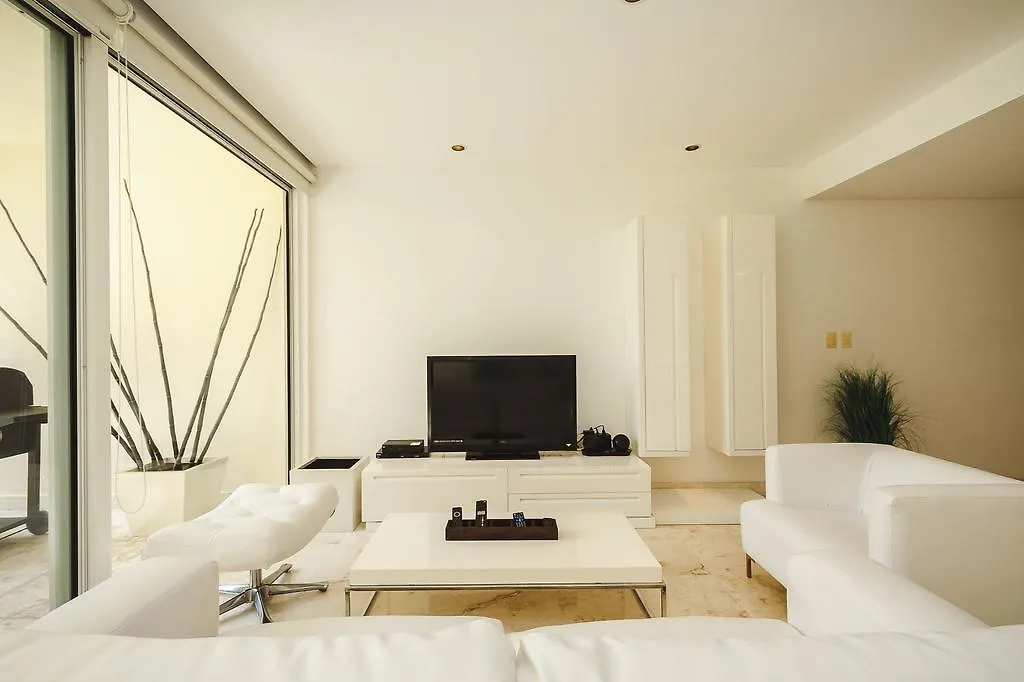 Infinity Pool And Private Beach Club - Luxury Complex The Elements Condos - Gh8 Playa del Carmen Mexico